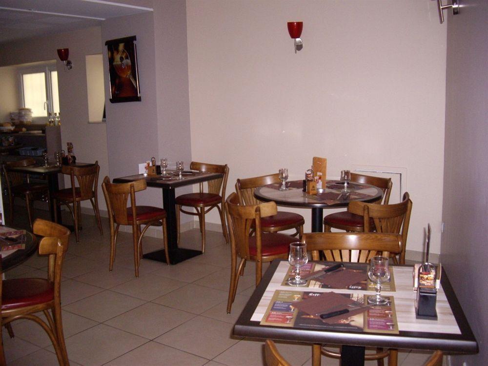 Hotel Le Carnot Bolbec Esterno foto