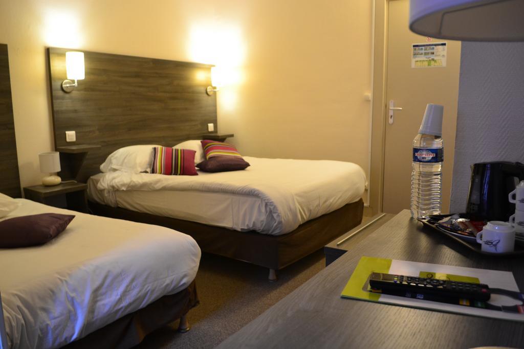 Hotel Le Carnot Bolbec Esterno foto