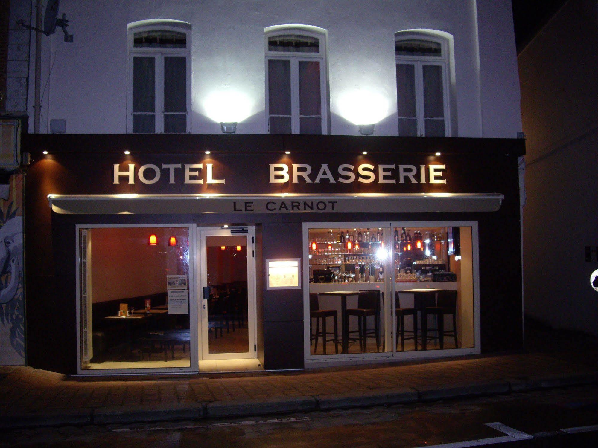Hotel Le Carnot Bolbec Esterno foto